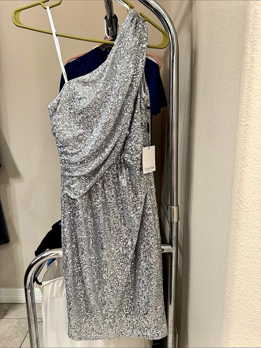 Calvin Klein One Shoulder Sequin Midi Dress Silver Size 4 NWT